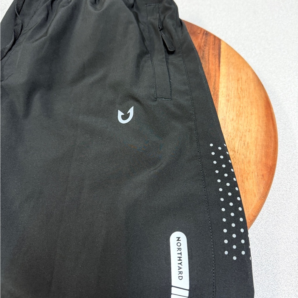 Northyard Black Athletic‎ Shorte
